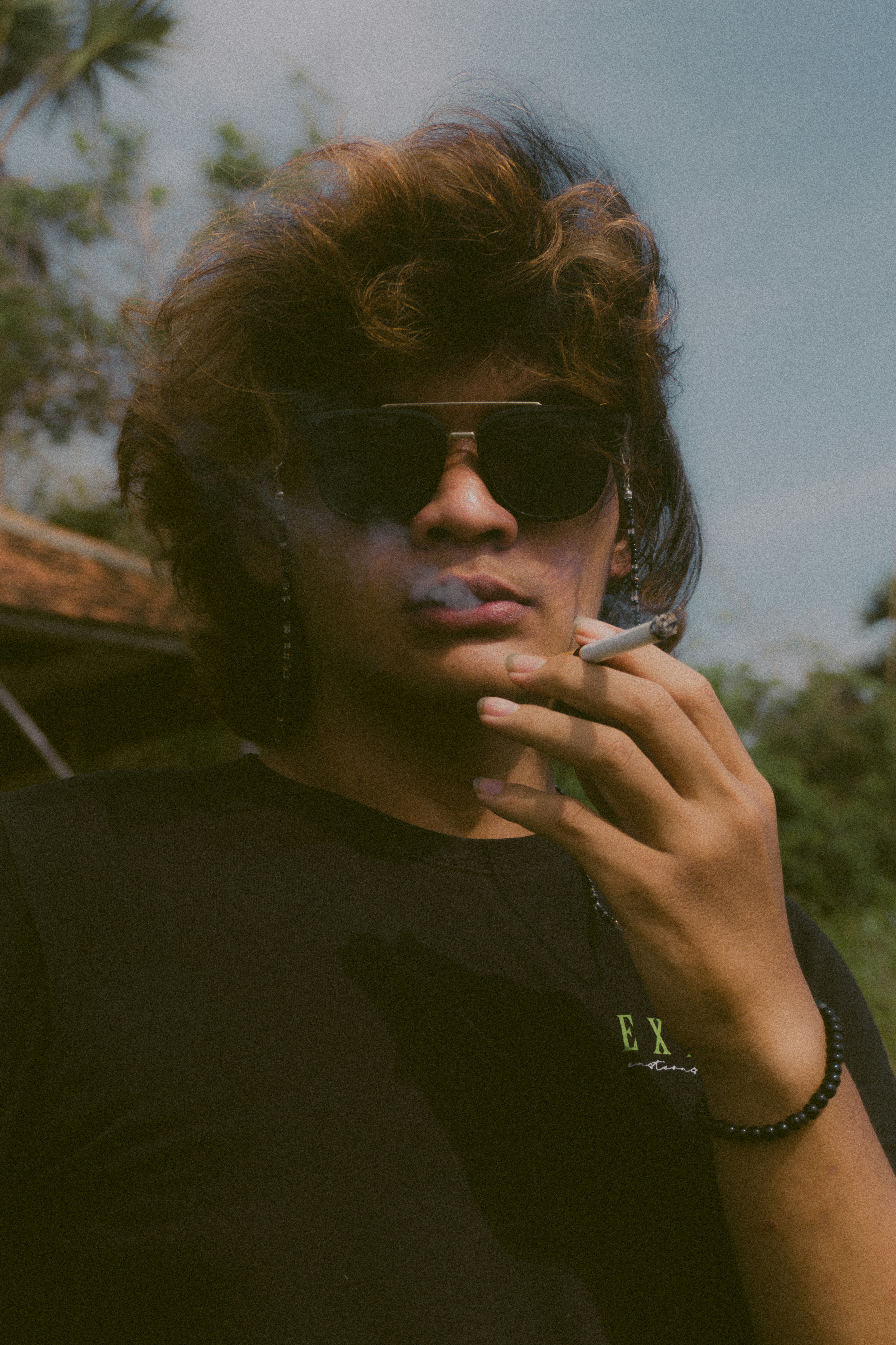 动作燃爽主题海报